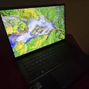 Asus Zenbook 14 2.8K OLED Q409Z i5-1240P 8GB RAM 256GB SSD 14" - Ponder Blue